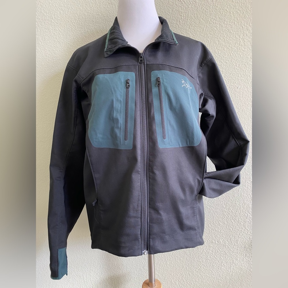 ARC'TERYX EPSILON-AR
JACKET BONDED POLYESTER SOFTSHELL BLACK MENS